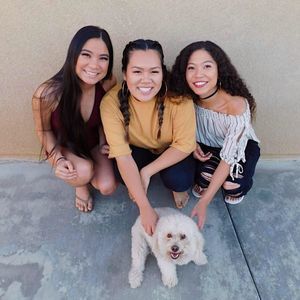 Meet your Posher, Adriella